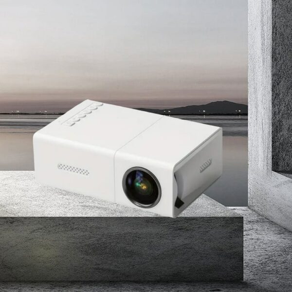 Q1 Mini LED Projector Built in 4Ω 5W Speaker Eye Portable Outdoor Home Theater Video Movie Phone Projector for iOS for Android - Image 2
